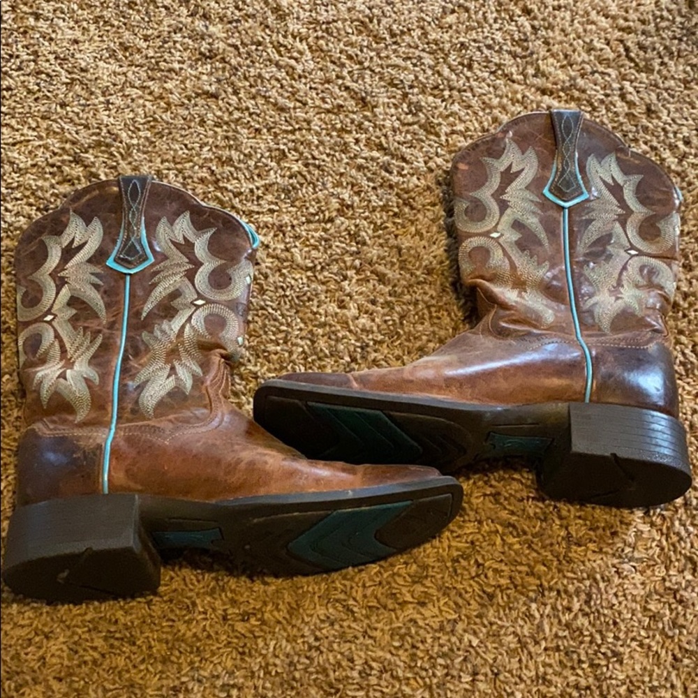 Ariat Square Toe Boots!